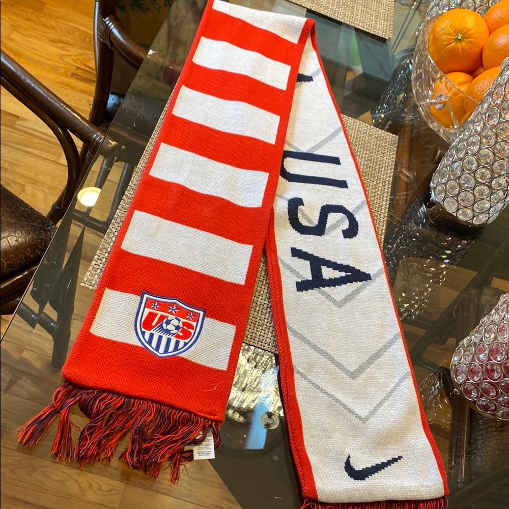 Nike USA Soccer Scarf Red and White